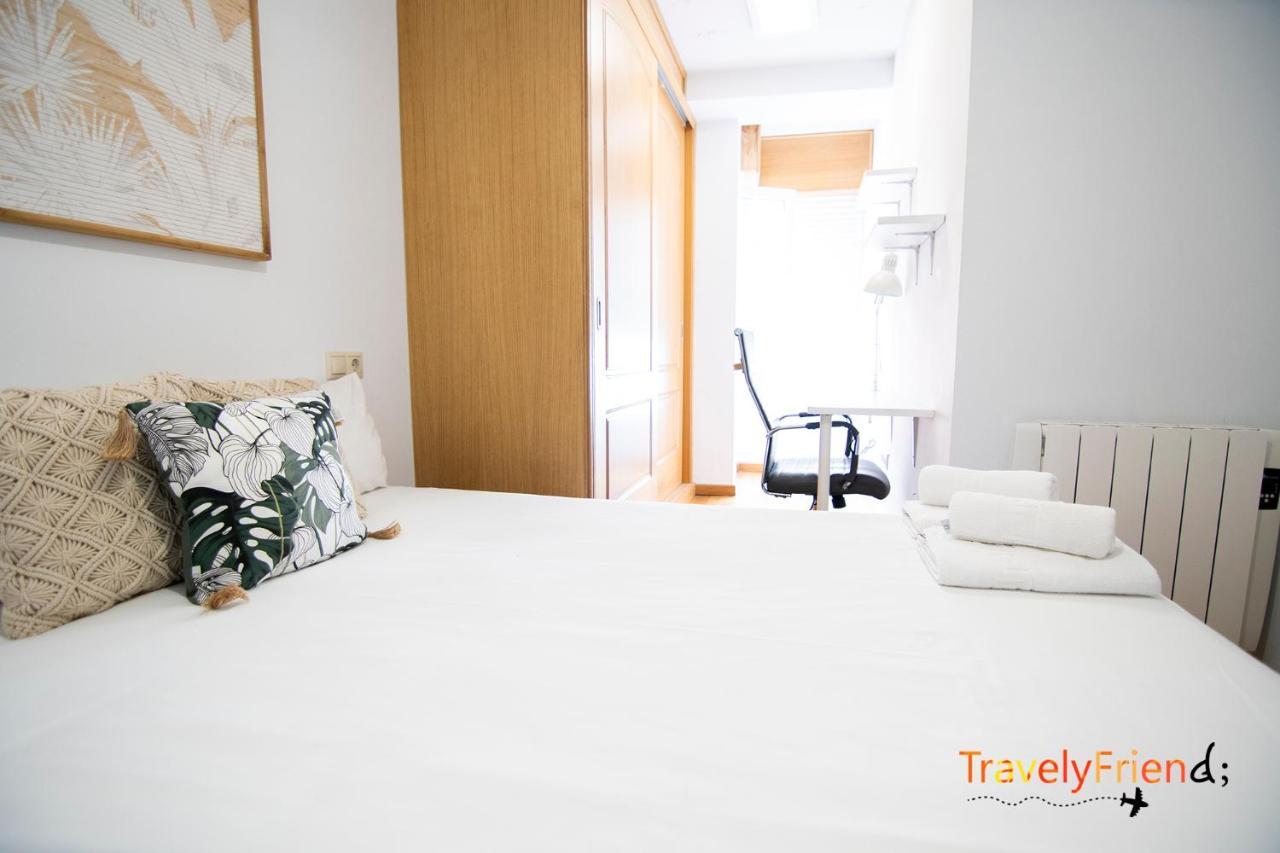Bright Entire Apartment- Gp 1A Santiago de Compostela Exterior photo
